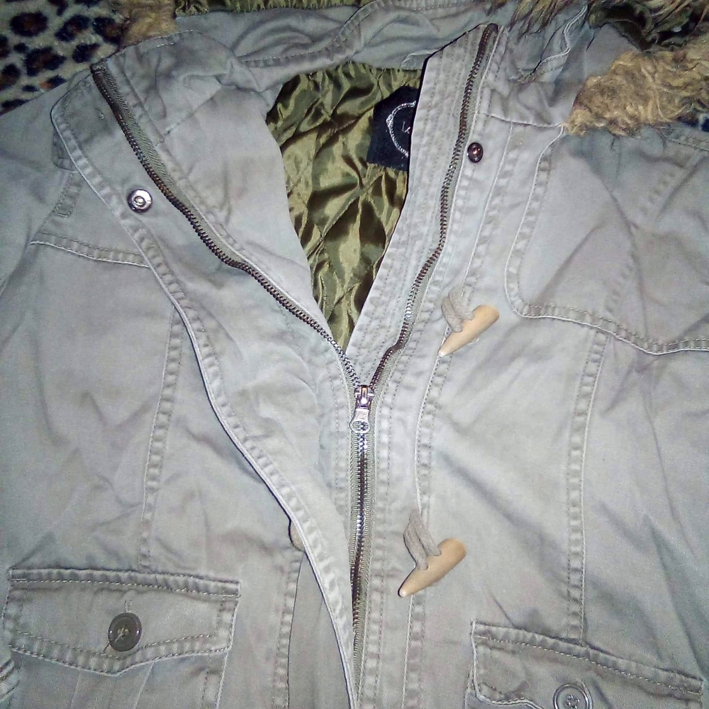 Love Tree Jacket - Picture 2 of 5